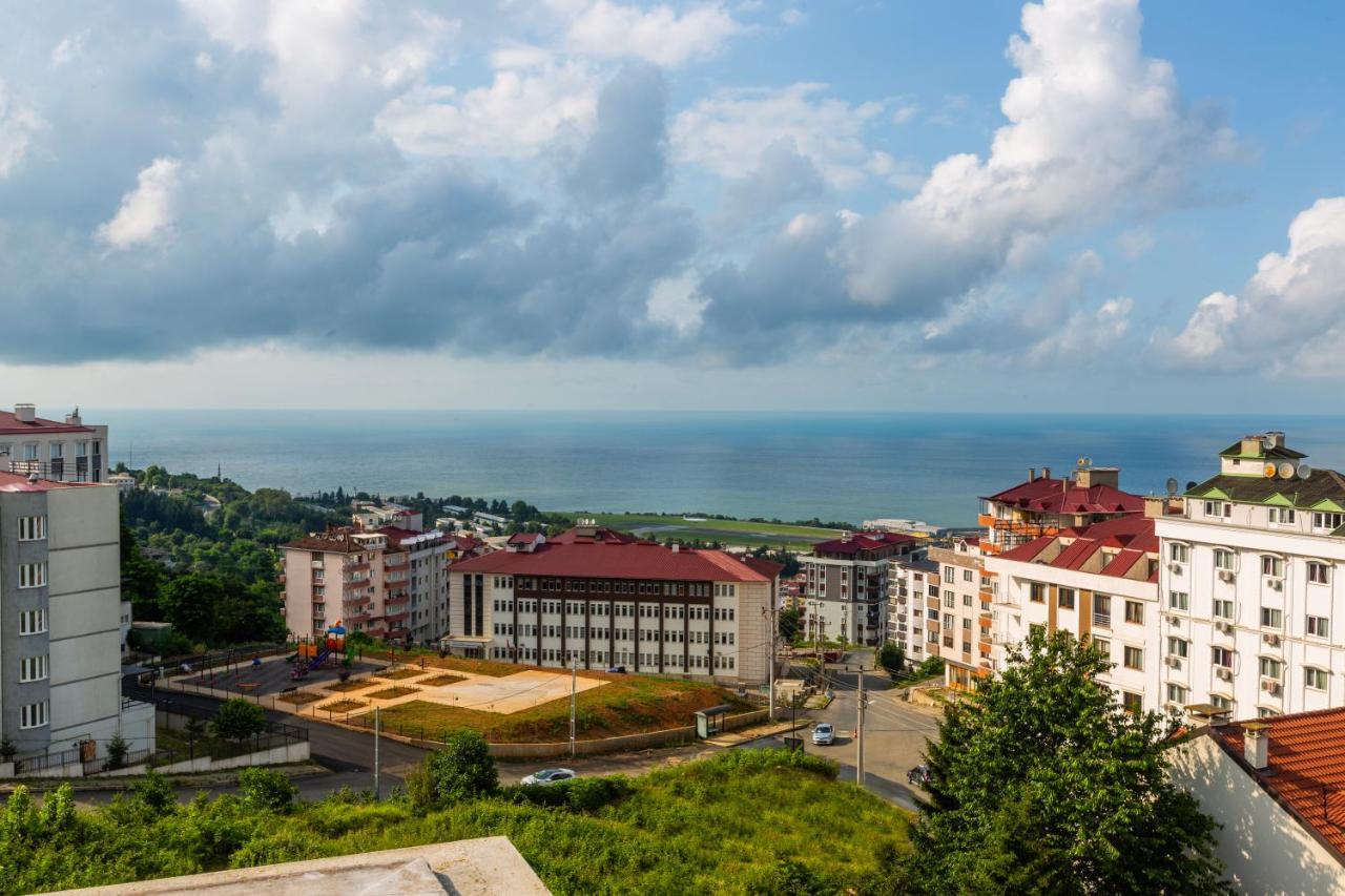 Arezzo Deluxe Otel Trabzon Esterno foto