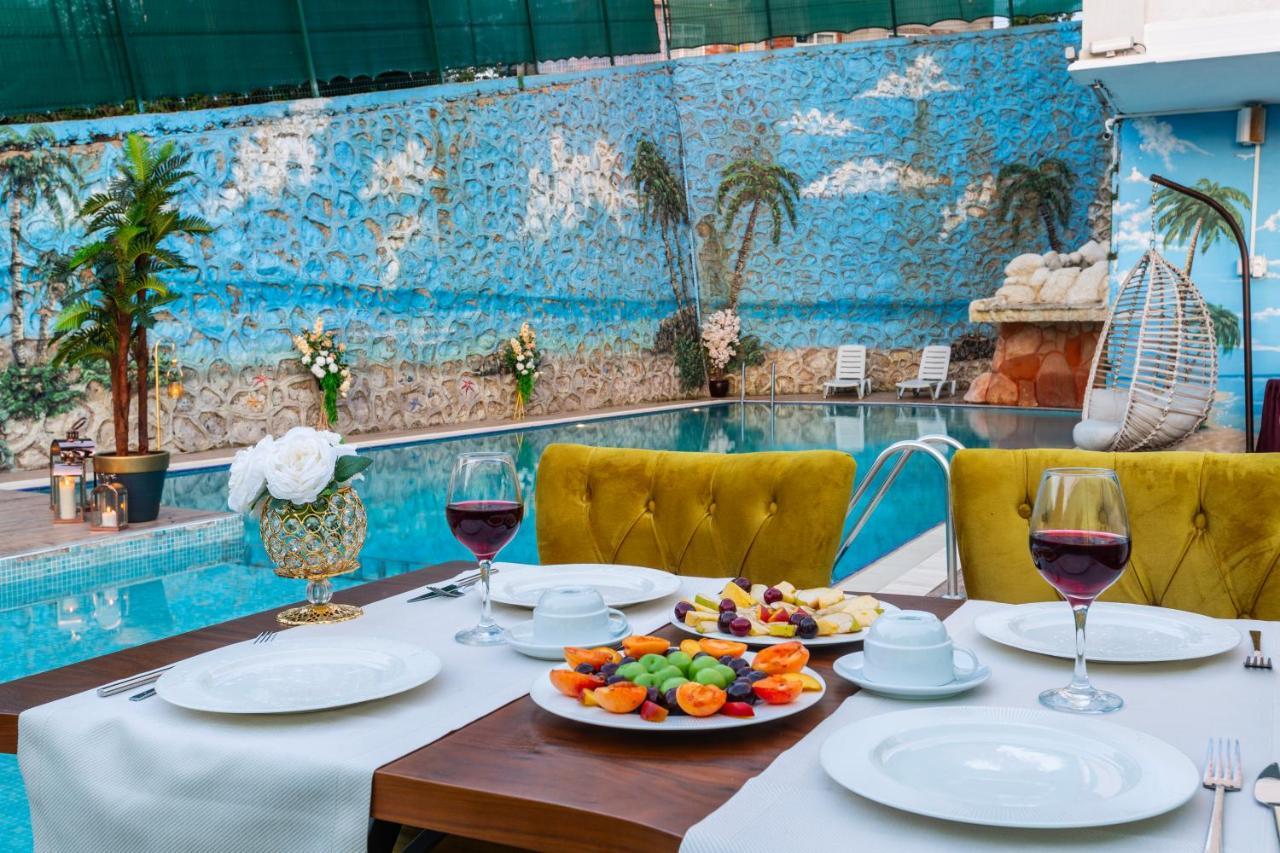 Arezzo Deluxe Otel Trabzon Esterno foto